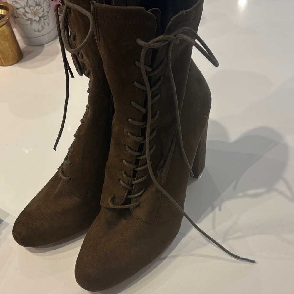 Steve Madden Lace-Up Women's Boots